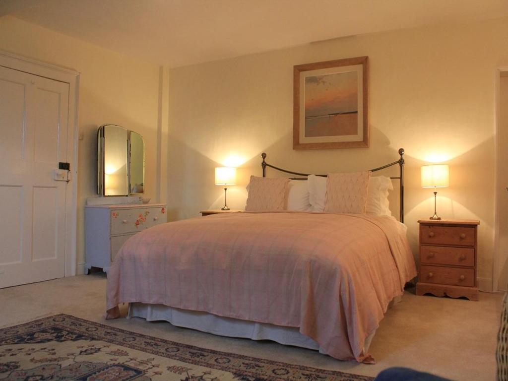 Church Farmhouse B & B Kennett Habitación foto